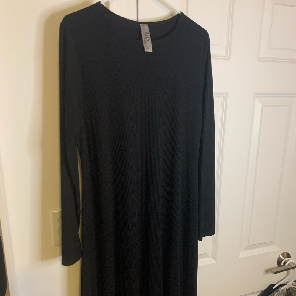 Go Couture ribbed black dress